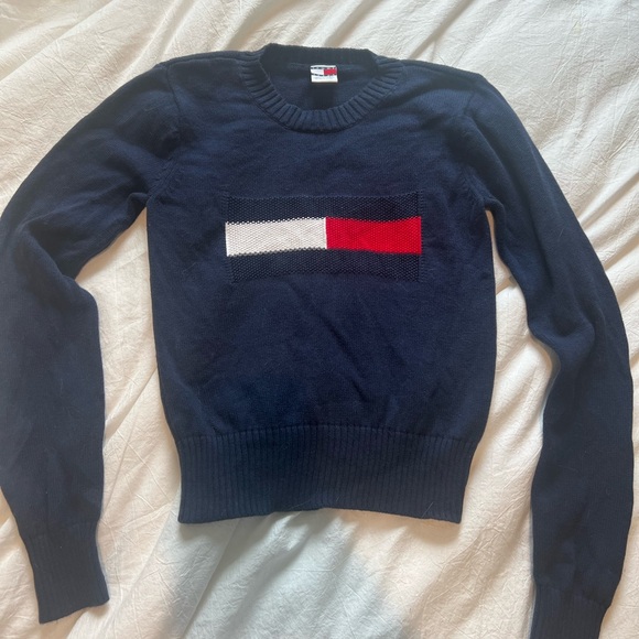 Authentic Vintage Tommy Hilfiger Sweater from the 90’s, Navy Knit Sweater - Picture 5 of 5
